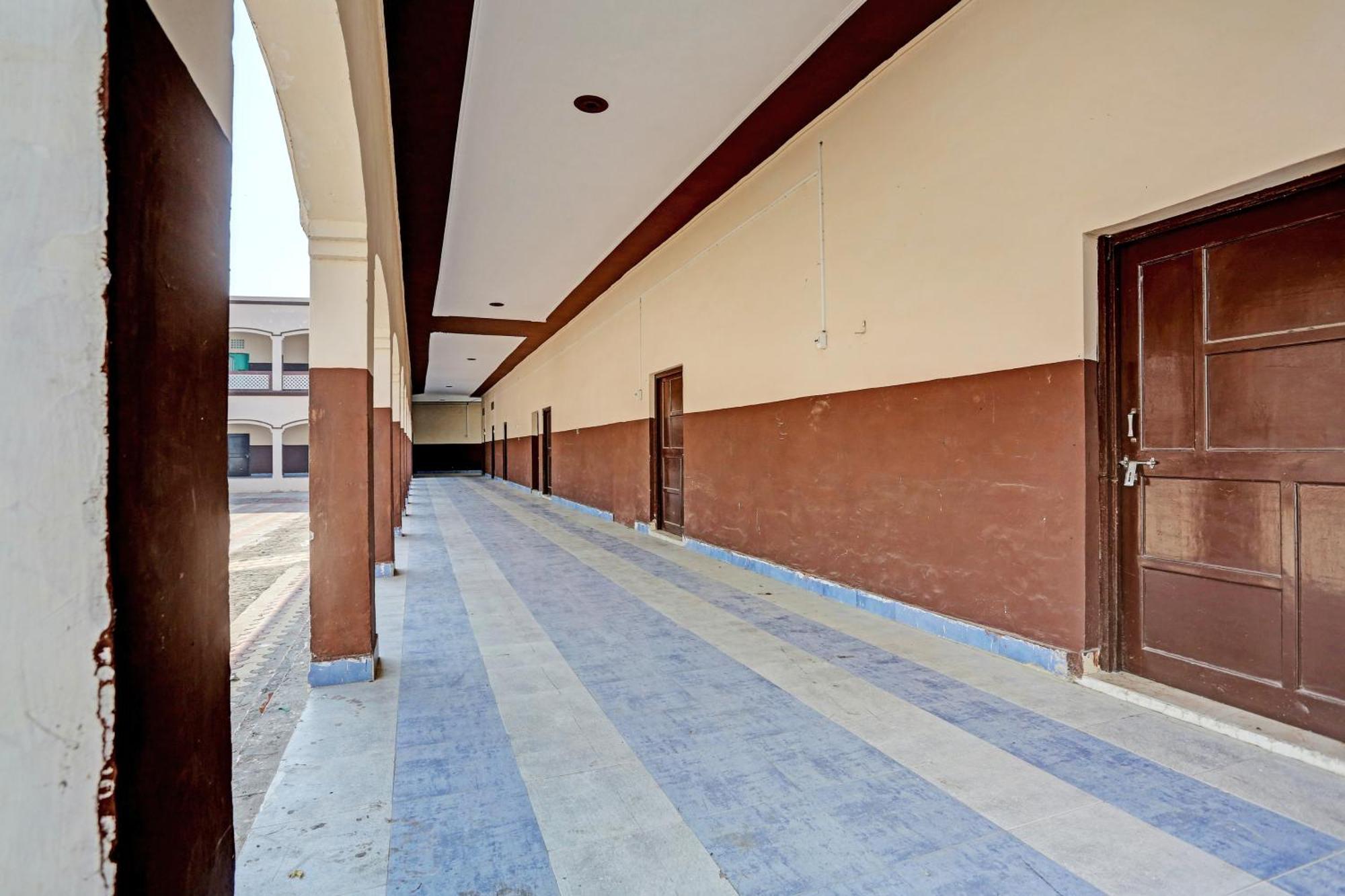 Hotel O Murliwala Wedding Palace And Resort Samalkha Exteriér fotografie