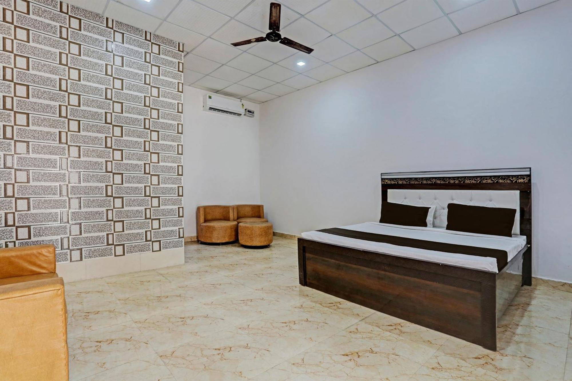 Hotel O Murliwala Wedding Palace And Resort Samalkha Exteriér fotografie