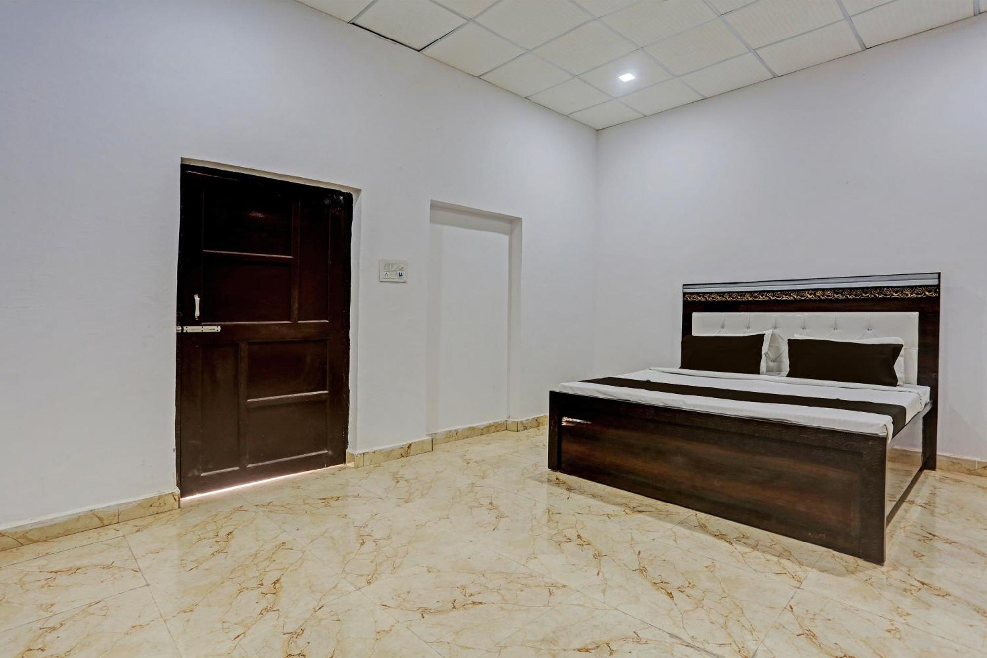 Hotel O Murliwala Wedding Palace And Resort Samalkha Exteriér fotografie